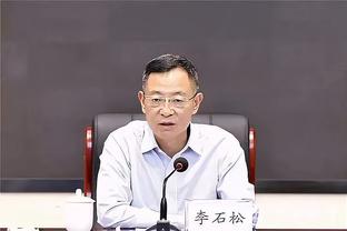 记者：贝林厄姆今日仍单独训练，能否出战瓦伦西亚尚不确定